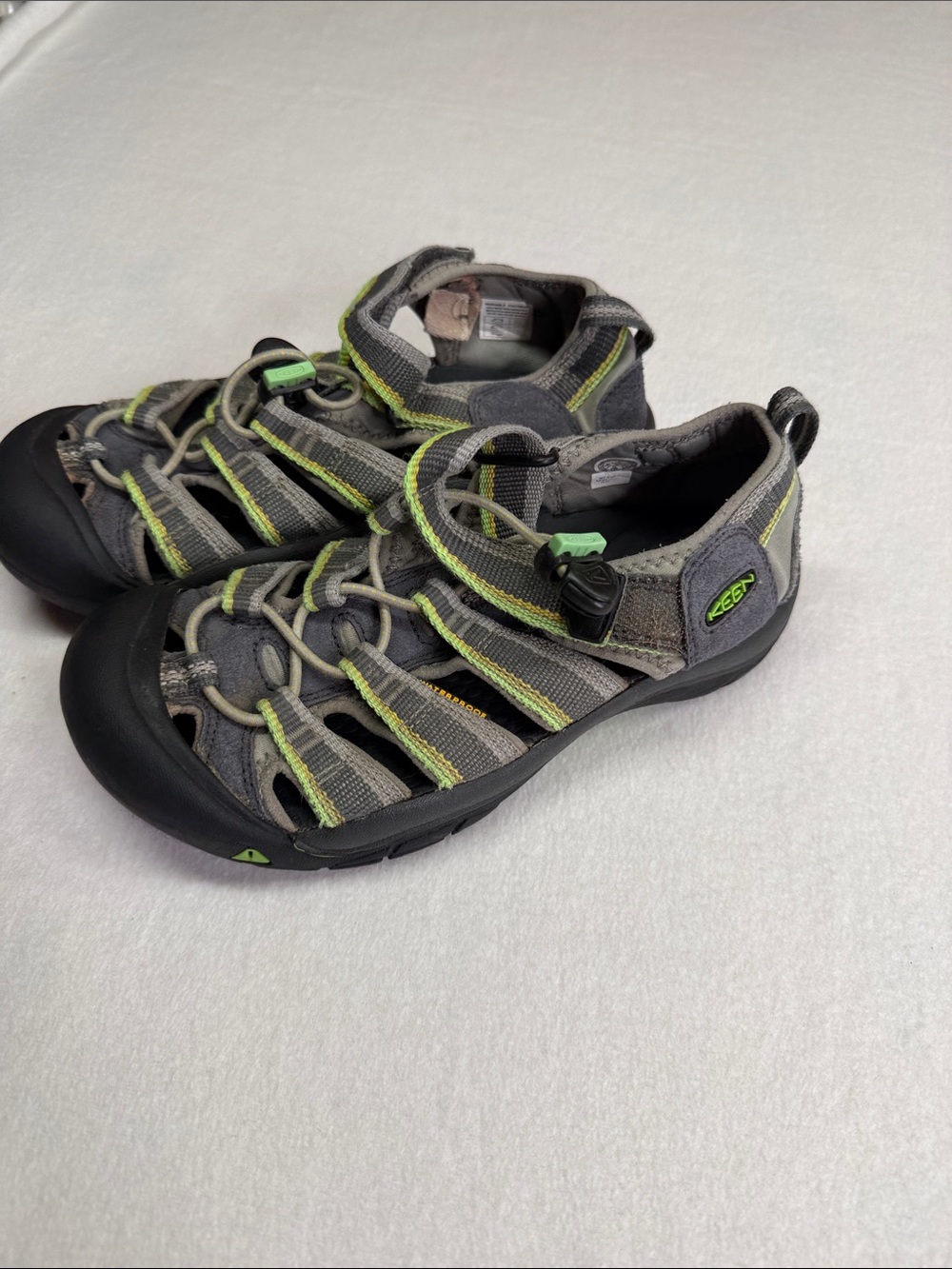 Keen Kids Grey with Lime Trim Closed-Toe Outdoor Sandals